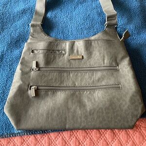 Baggallini Bucket Bagg Shoulder Crossbody Gray/Cheetah Embossed Travel